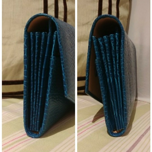 Smythson PETROL BLUE travel clutch - Picture 7 of 8